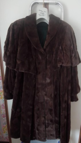 Pelliccia vera con - , di