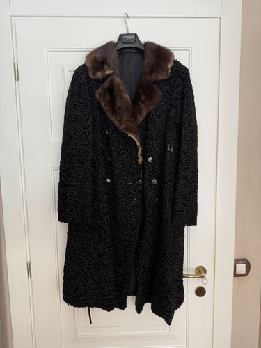 Cappotto doppiopetto di - cappotto, in